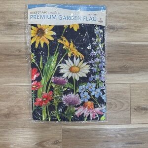 Breeze Art Premium Garden Flag with Floral Design